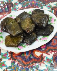 دلمه برگ مو شیرین (کرمانی)