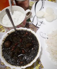 بفرمایید قورمه سبزی