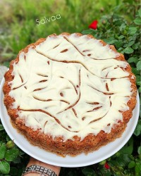 کیک هویج گردو کافی شاپ با کرم پنیری