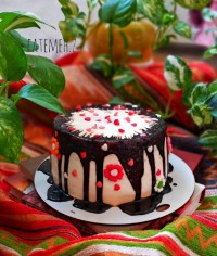 کیک اسفنجی (۳ تخم مرغی)