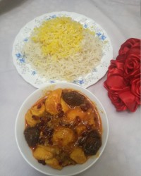 خورش آلو زرشک با مرغ