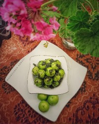 گوجه سبز دلار (محلی گیلان)