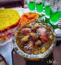 خورش گوجه سبز با مرغ