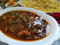 خورشت گوجه سبز