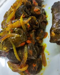 دلمه ی برگ انگور