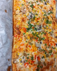 خمیر پیتزا ورق بزن قشنگم عکس مراحل ببین