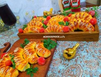 پیراشکی مرغ و قارچ و پنیر با خمیر جادویی همه کاره