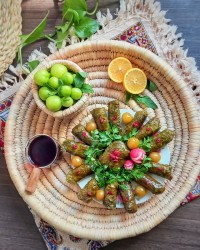 دلمه برگ موی ایرانی