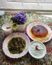 خورش اسفناج