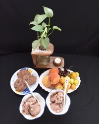 بستنی شکلاتی خانم سراجی