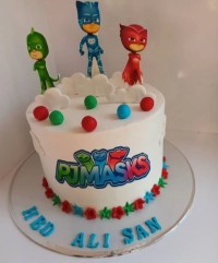 کیک شب نقاب