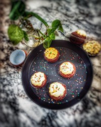 کاپ کیک ساده با شکرقهوه ای????