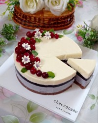 چیز کیک آلبالو بدون پنیر