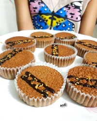 کیک شیر شکلاتی