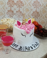 تولد دخترگلیم