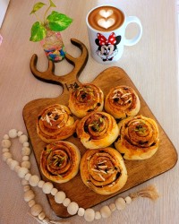 رول دارچینی کشمکشی