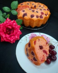 کیک آلبالو اسفنجی