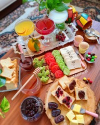 مربای آلبالو صبحانه