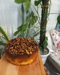 کیک گردو کاراملی