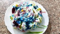 ژله بستنی با خامه واقعاً عالی میشه