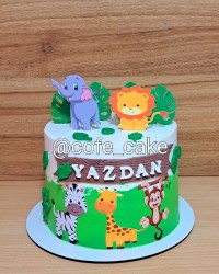 کیک حیوانات جنگل