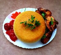 ماهی سفید سرخ شده و پلو زعفرانی جاتون سبز دوستان خوبم