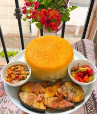 پلو با ماهی شیر