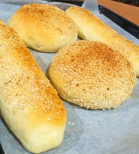 نان باگت وهمبرگر