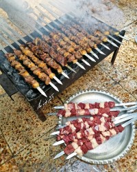 کباب چنجه و جگر وز