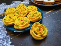 شیرینی زعفرونی