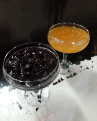 مارمالاد زردآلو و مربای آلبالو