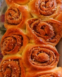 نان رولی باقلوا