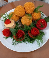 آرانچینیی با سس فرانسوی