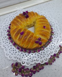 نان رول پشمکی
