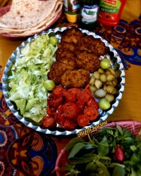 کتلت با مخلفات