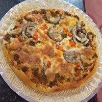 پیتزاقارچ وگوشت