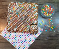 کیک دارچینی با آرد نان