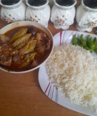 خورش بامیه با پلو