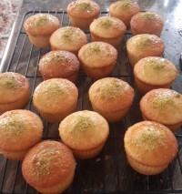 اینم از کیک یزدی های من واسه پسر و همسر عزیزم