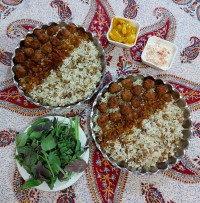 عدس پلو با گوشت قلقلی