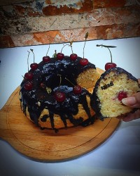 کیک آلبالویی (دستور ازmina70)