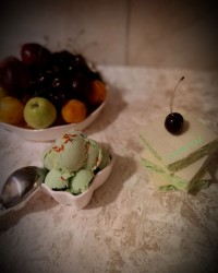 بستنی طالبی