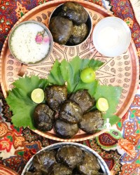 دلمه برگ مو شیرین (کرمانی)