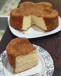 کیک ساده کنجدی