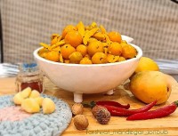 ترشی انبه سرکه ای ملس زعفرانی ترکیب انبه و سپستان