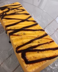 بستنی زعفرانی