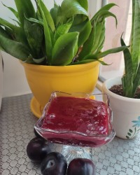 مارمالاد آلو قرمز