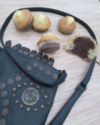 کاپ کیک دورنگ