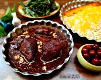 فسنجون مجلسی با مرغ