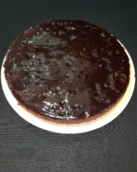 کیک سه سوته شکلاتی بدون فر